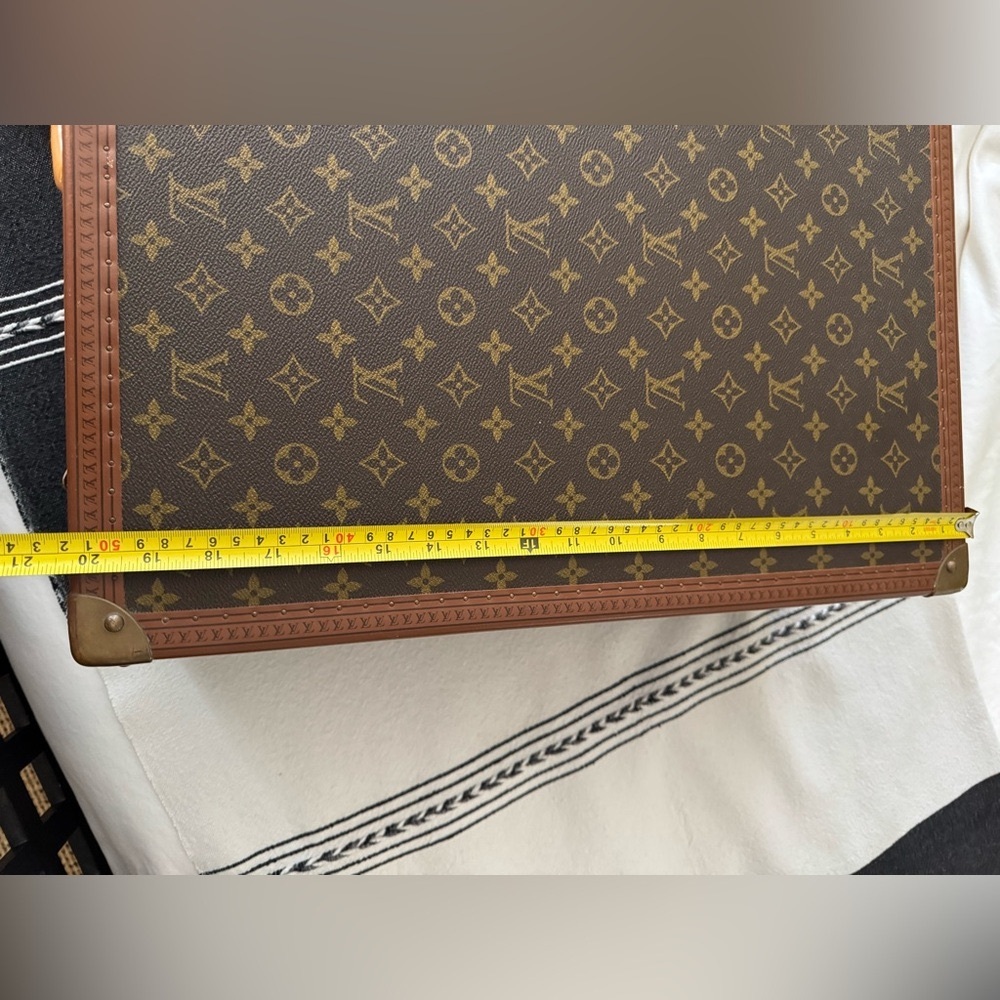 Louis Vuitton Brown and Tan Monogram Luggage - Picture 6 of 16